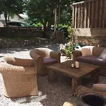 Bed & Breakfast Le Val D'ailleurs 3*