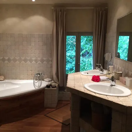 Bed & Breakfast Le Val D'ailleurs