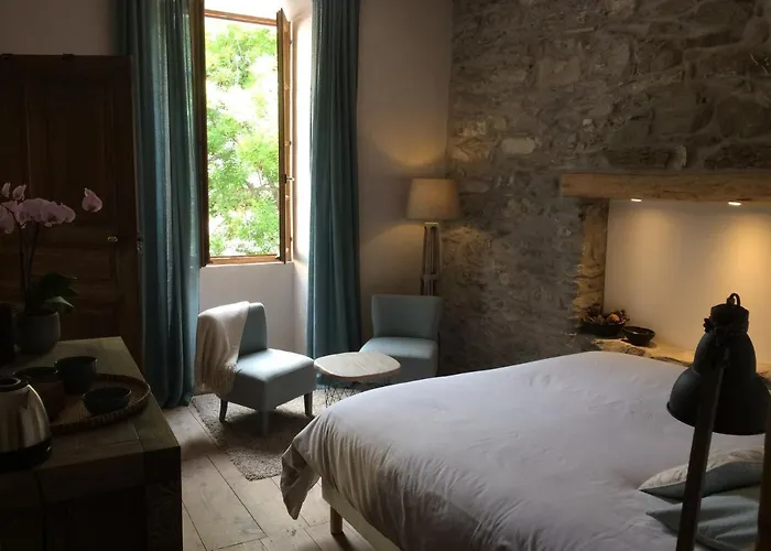 Le Val D'ailleurs 3*