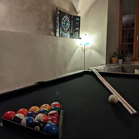 Le Val D'ailleurs Bed & Breakfast