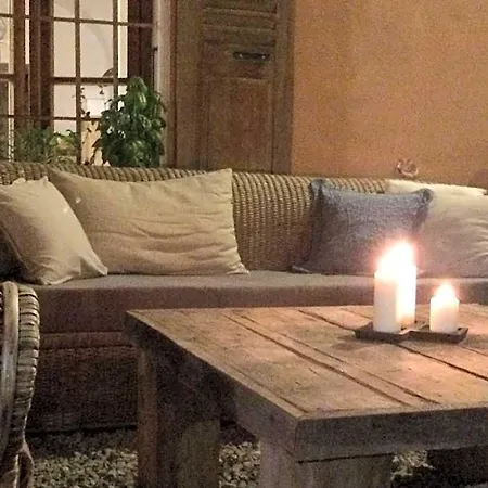 Bed & Breakfast Le Val D'ailleurs 3*