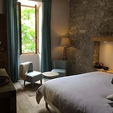Le Val D'ailleurs Bed & Breakfast