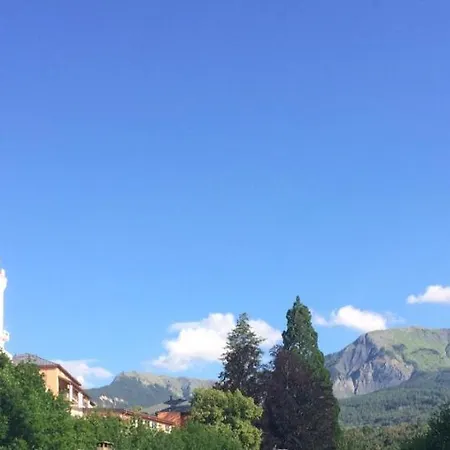 Le Val D'ailleurs B&B